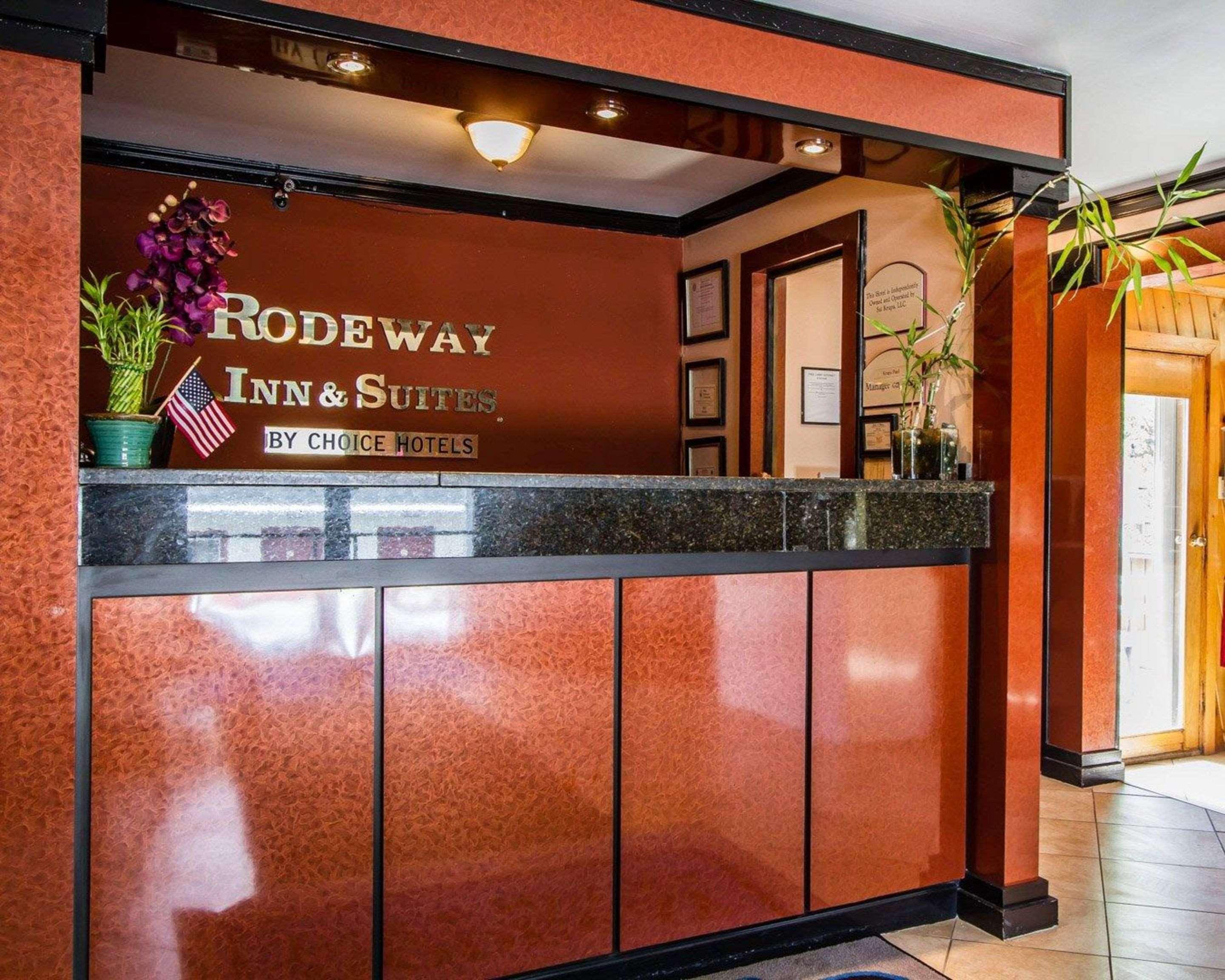 Rodeway Inn & Suites Brunswick Near Hwy 1 Ngoại thất bức ảnh
