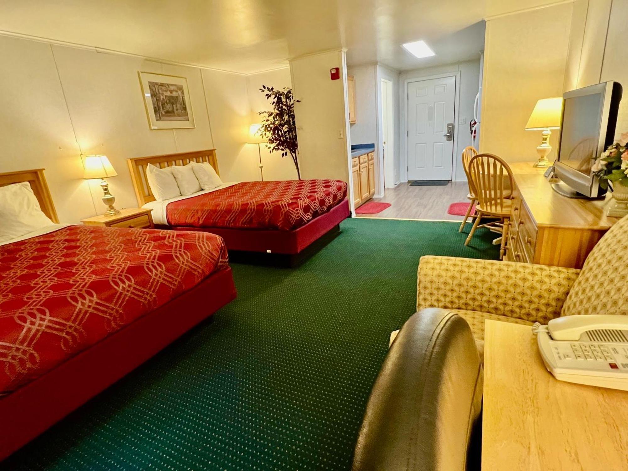 Rodeway Inn & Suites Brunswick Near Hwy 1 Ngoại thất bức ảnh